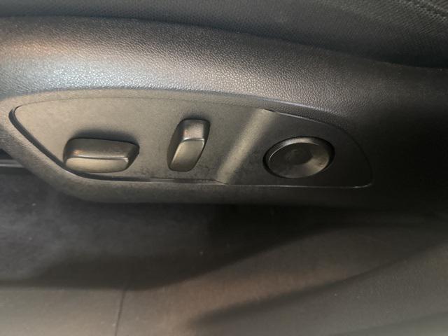 used 2025 GMC Acadia car, priced at $33,991