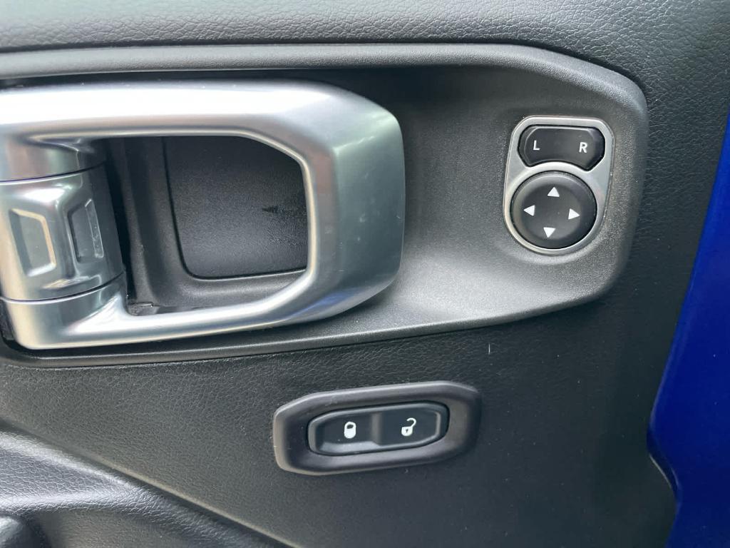 used 2019 Jeep Wrangler Unlimited car, priced at $22,154