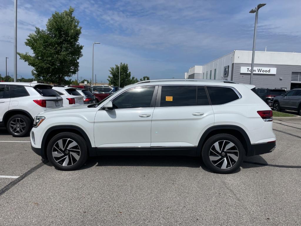 used 2025 Volkswagen Atlas car, priced at $40,250