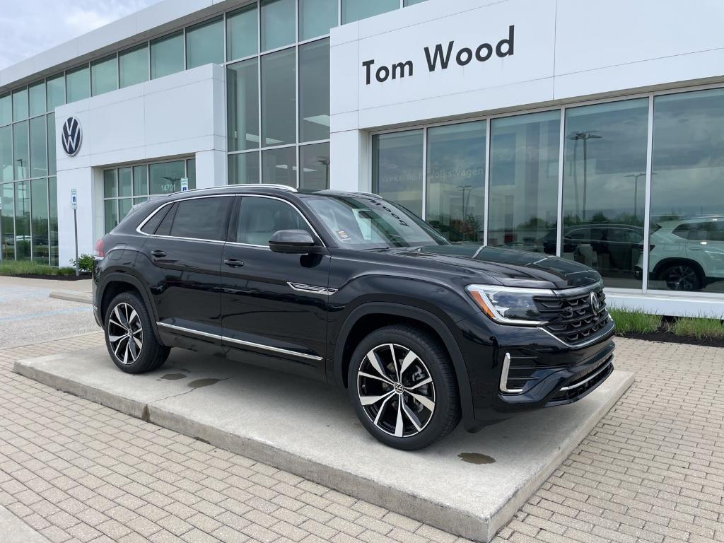 new 2026 Volkswagen Atlas Cross Sport car, priced at $50,633