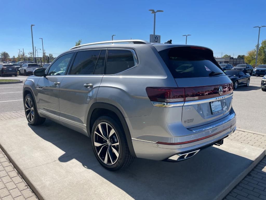 new 2026 Volkswagen Atlas car, priced at $53,242