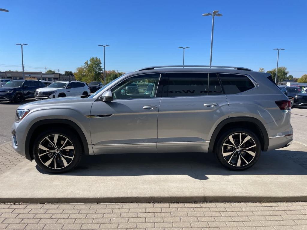 new 2026 Volkswagen Atlas car, priced at $53,242