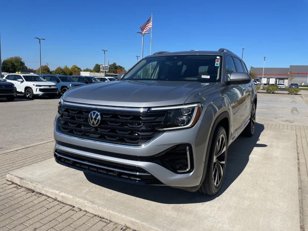 new 2026 Volkswagen Atlas car, priced at $53,242