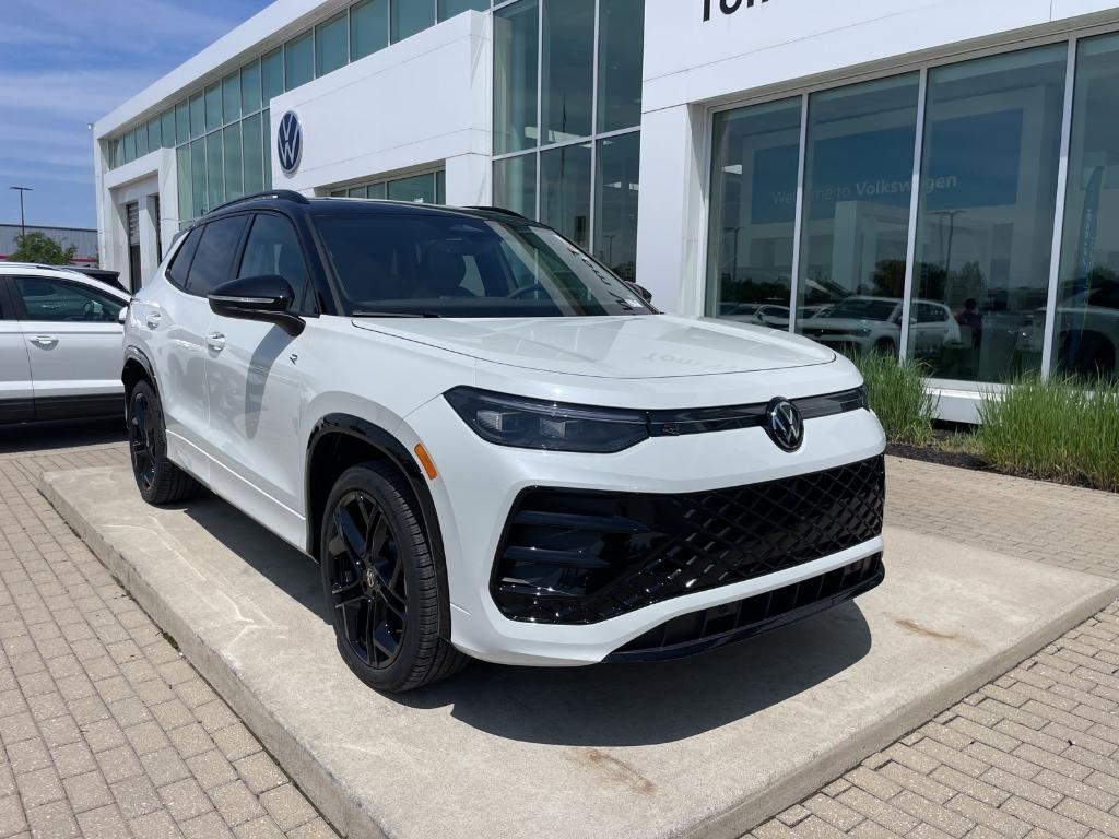 new 2026 Volkswagen Tiguan car, priced at $38,171