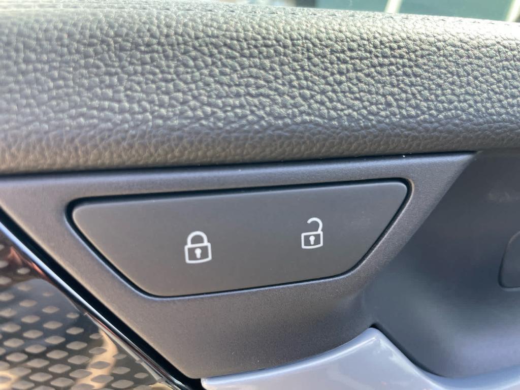 new 2026 Volkswagen Tiguan car, priced at $37,897