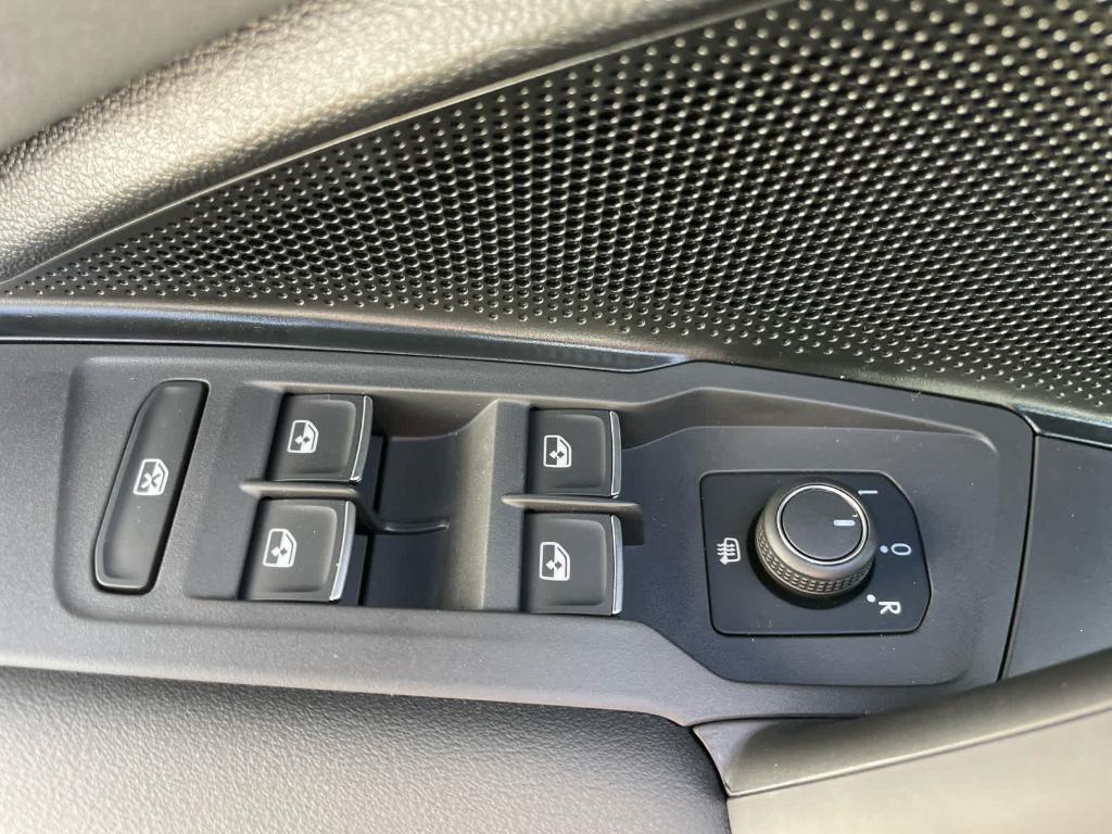 new 2026 Volkswagen Tiguan car, priced at $37,653