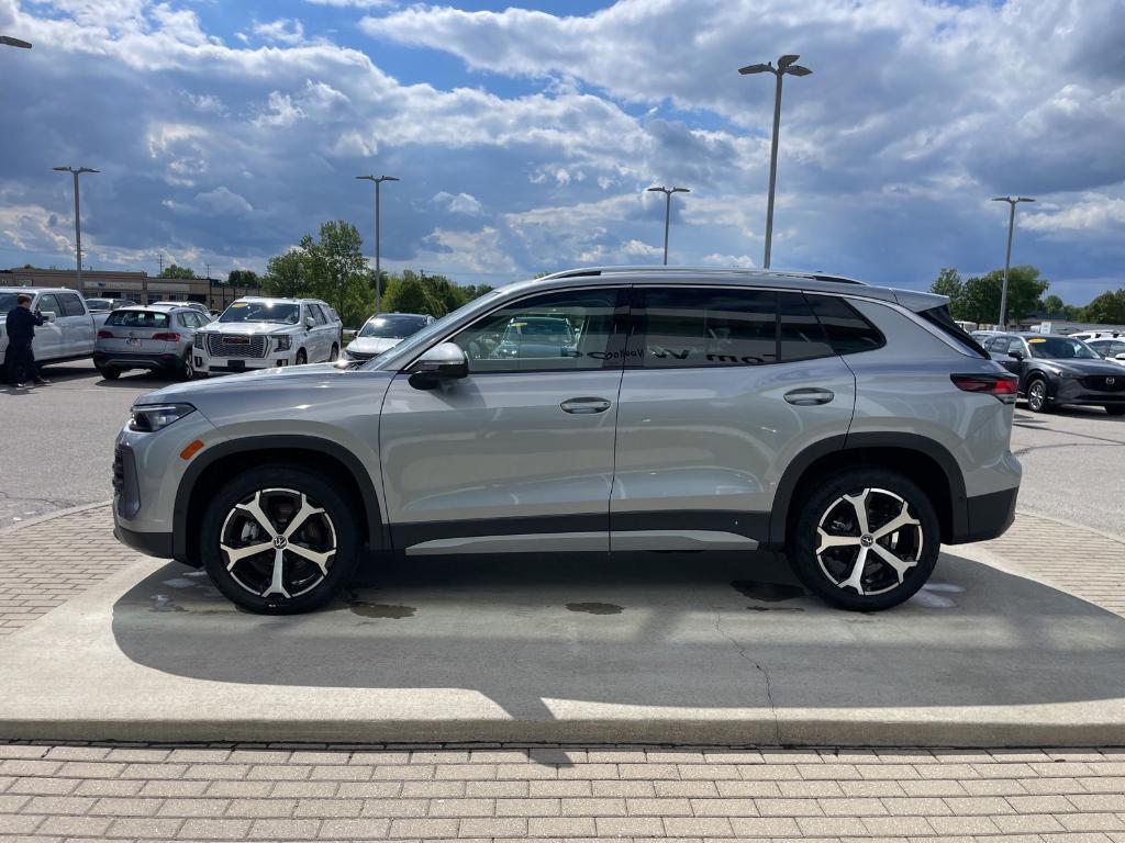 new 2026 Volkswagen Tiguan car, priced at $34,448