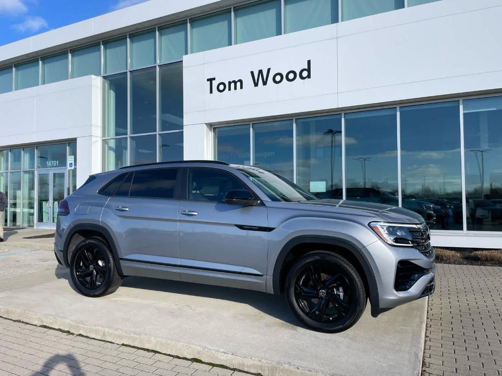 new 2025 Volkswagen Atlas Cross Sport car, priced at $46,536