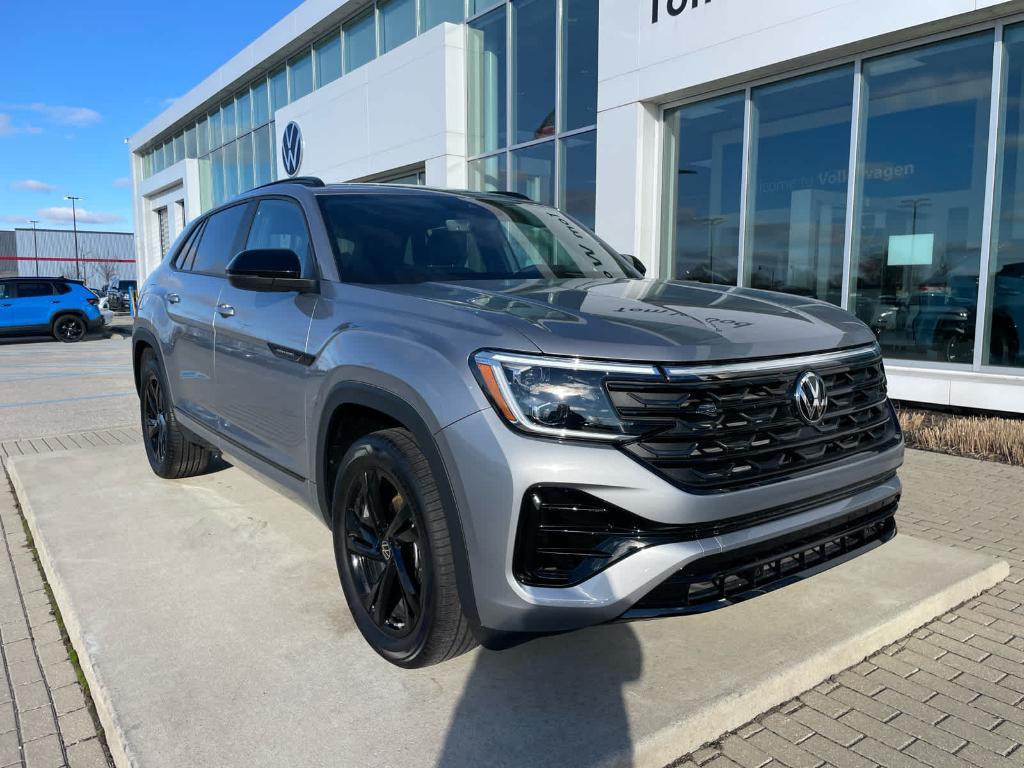 new 2025 Volkswagen Atlas Cross Sport car, priced at $46,536