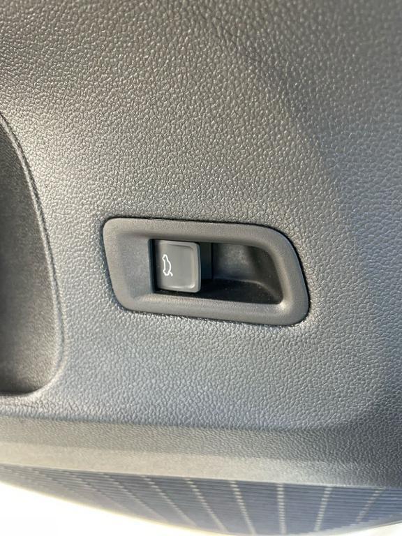 used 2025 Volkswagen Atlas car, priced at $29,819