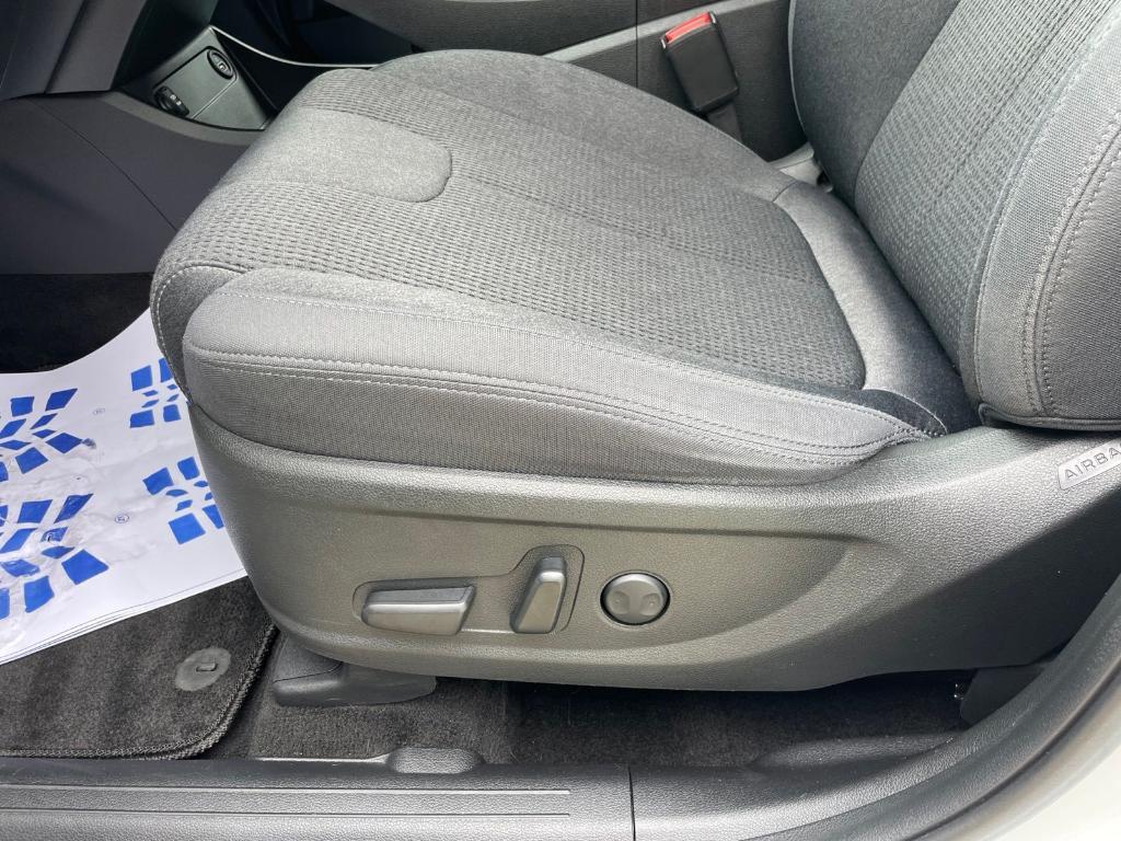 used 2022 Hyundai Santa Fe car, priced at $22,149