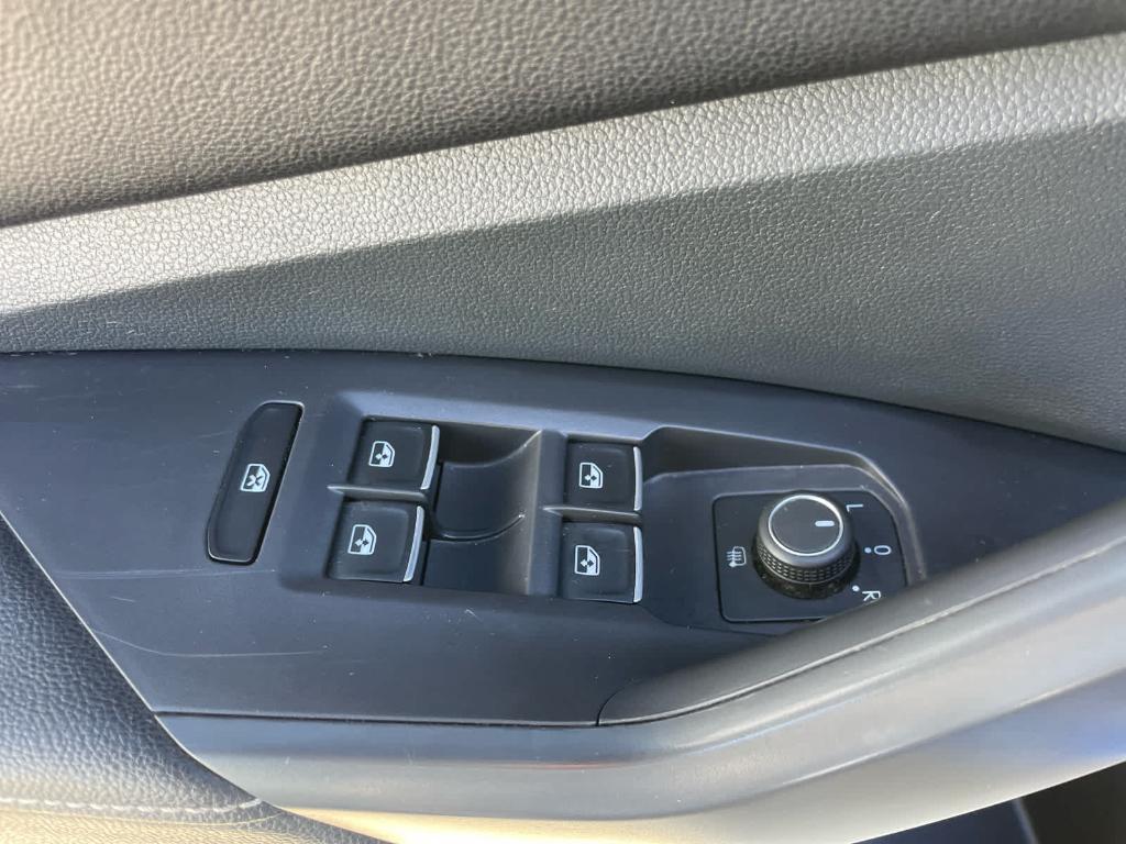 used 2024 Volkswagen Jetta car, priced at $16,552