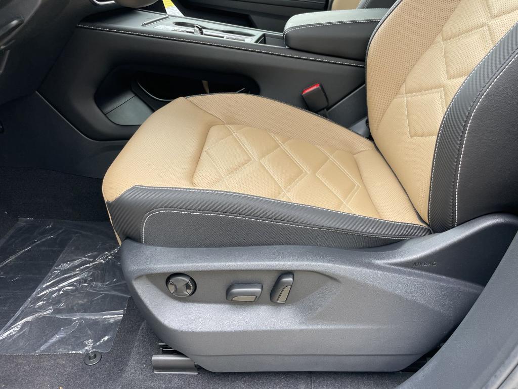 new 2026 Volkswagen Atlas Cross Sport car, priced at $37,723