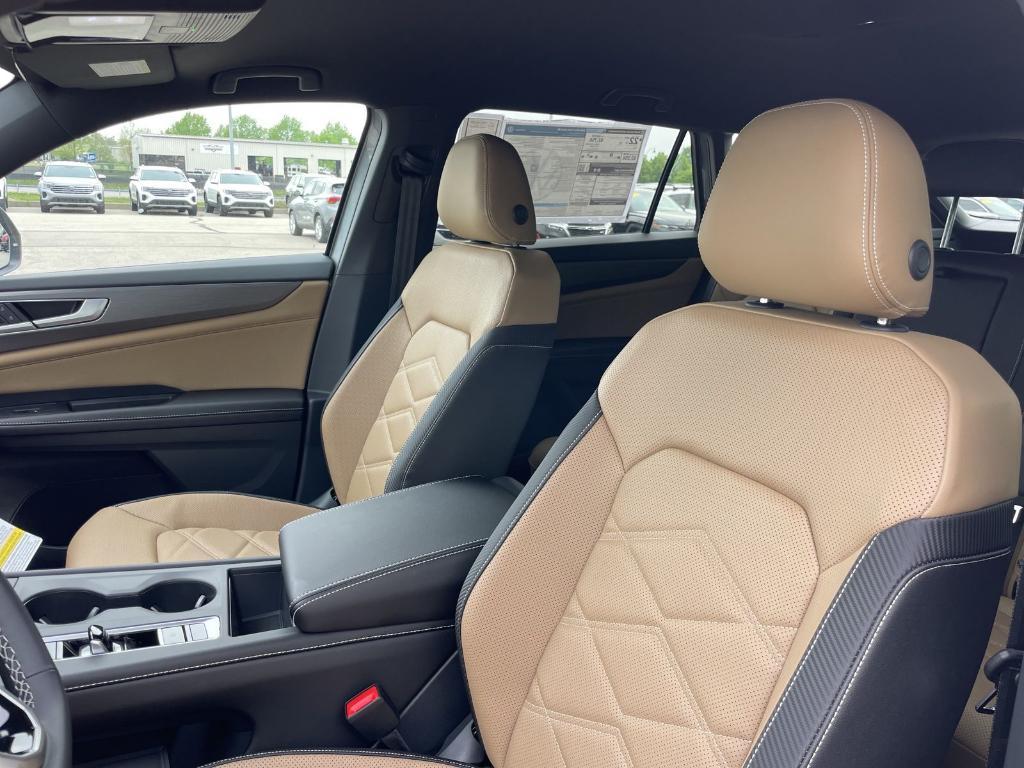 new 2026 Volkswagen Atlas Cross Sport car, priced at $37,723