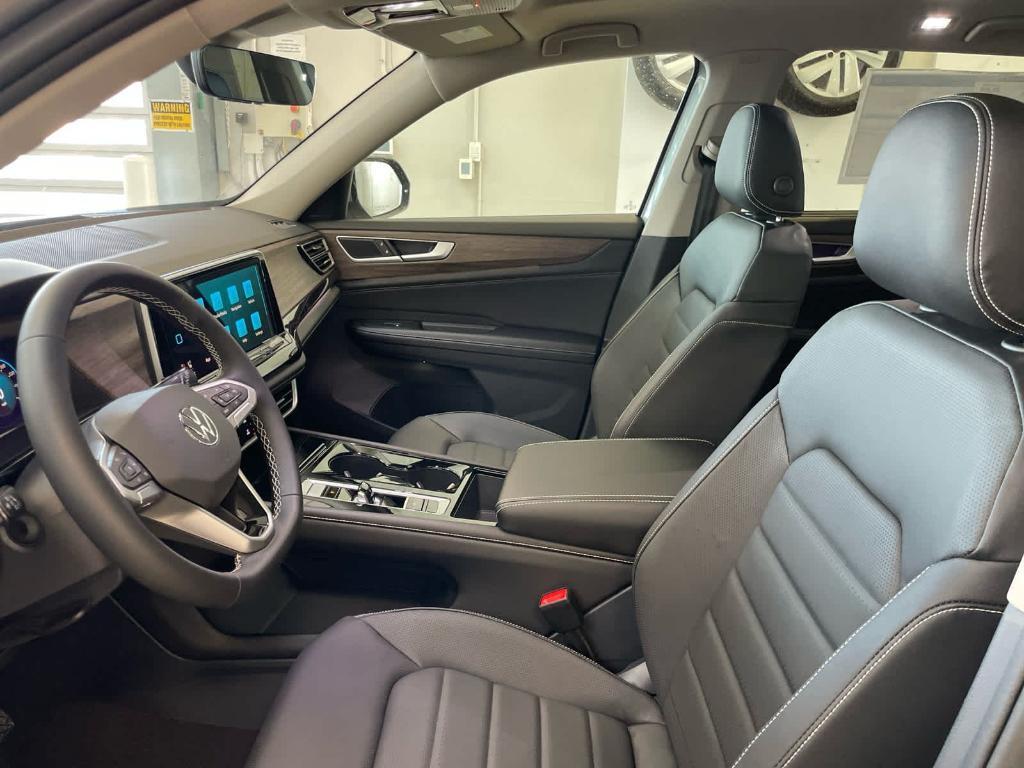 new 2026 Volkswagen Atlas car, priced at $46,197