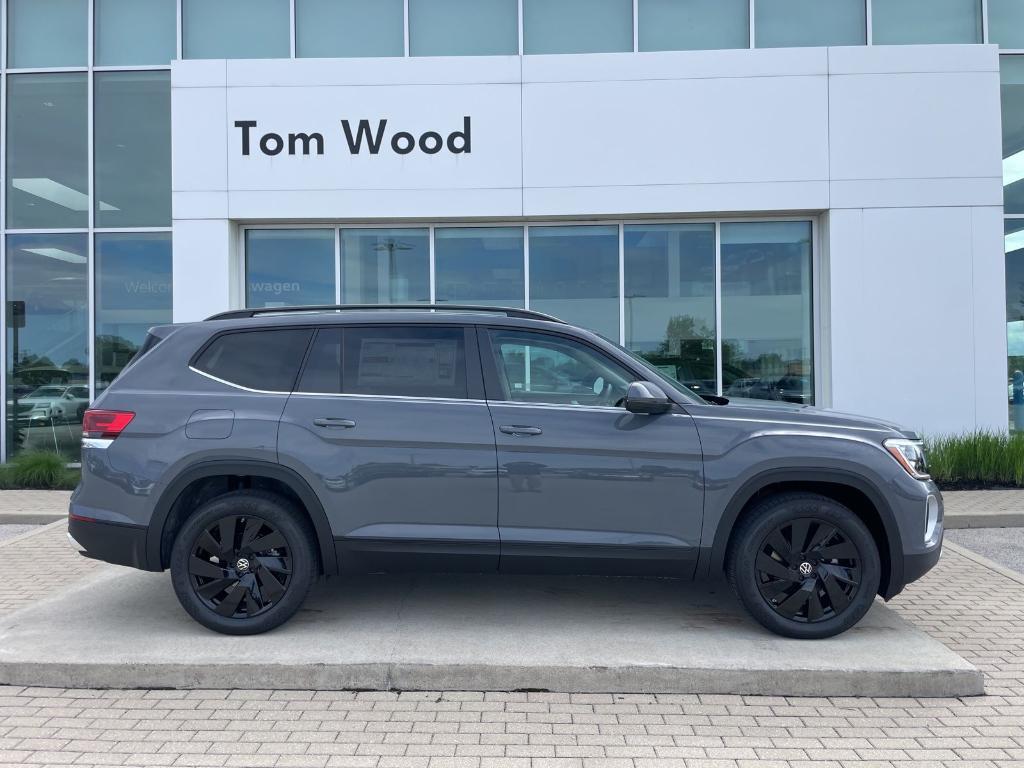 new 2026 Volkswagen Atlas car, priced at $44,820