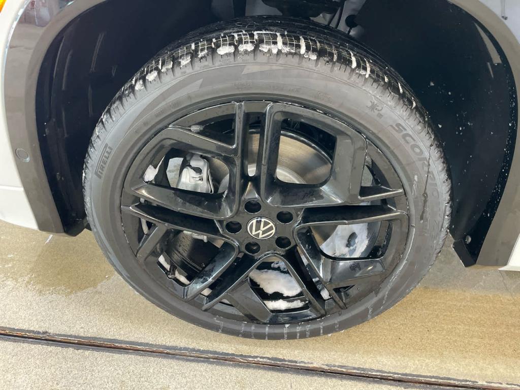 new 2026 Volkswagen Tiguan car, priced at $37,791