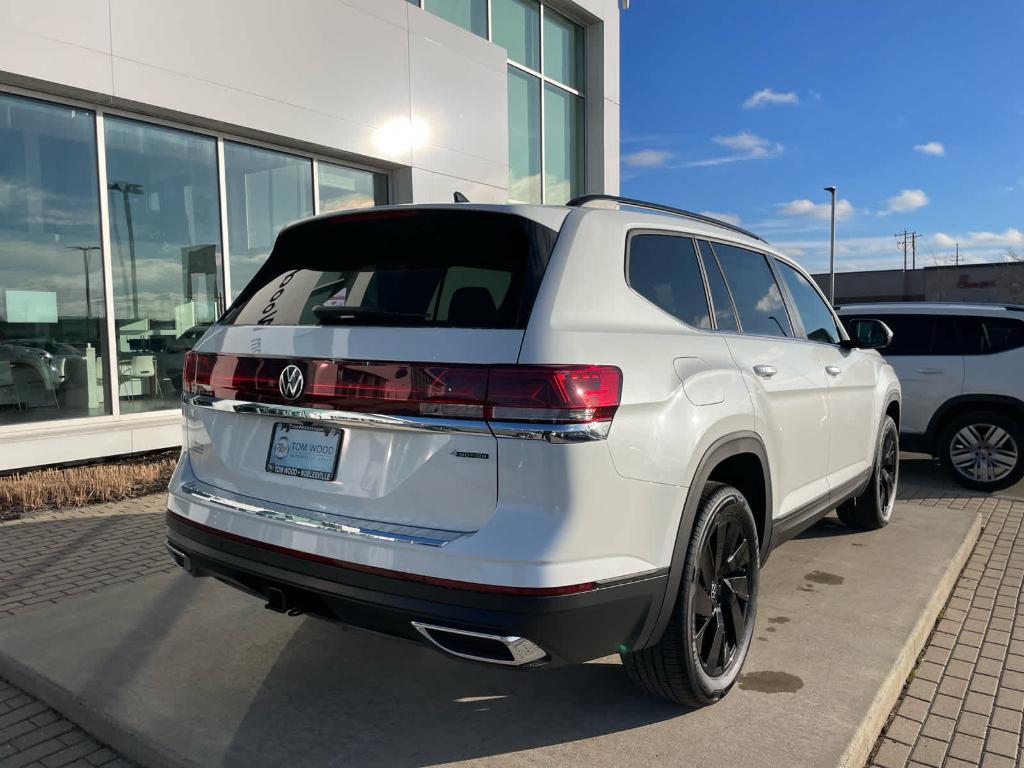 new 2026 Volkswagen Atlas car, priced at $46,701