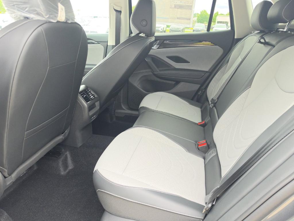 new 2026 Volkswagen Tiguan car, priced at $32,447