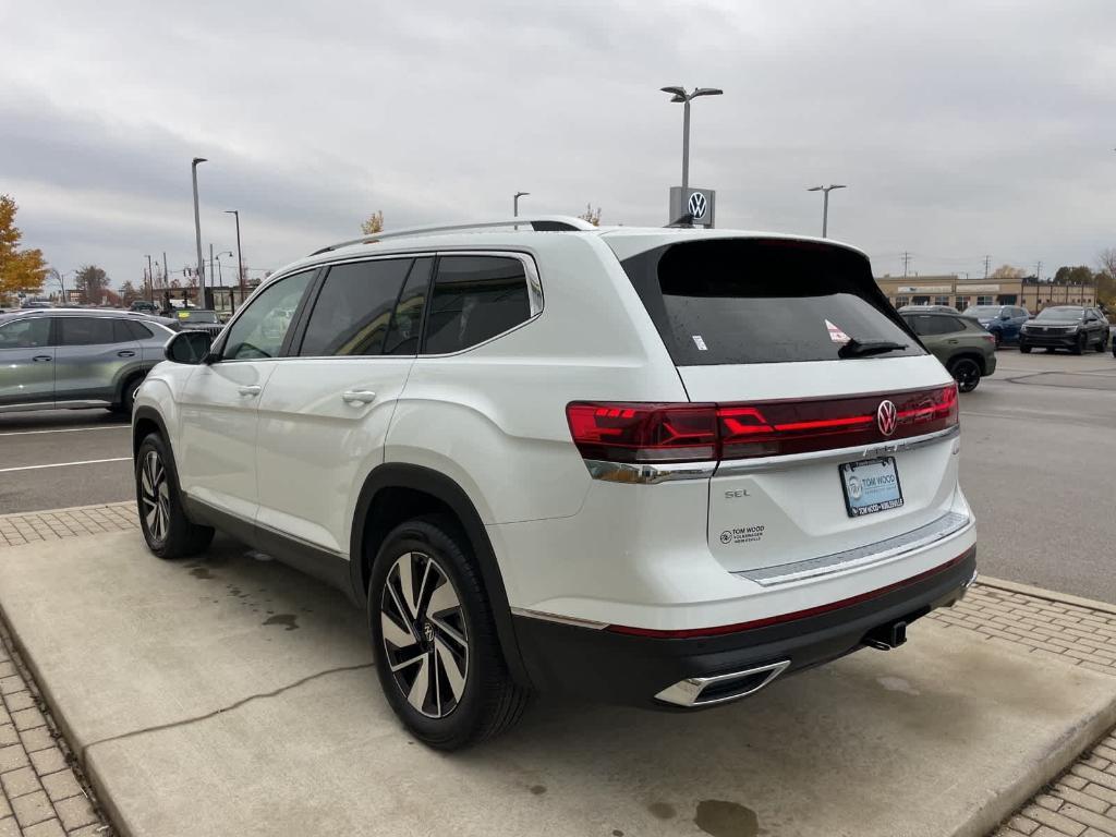 new 2026 Volkswagen Atlas car, priced at $48,741