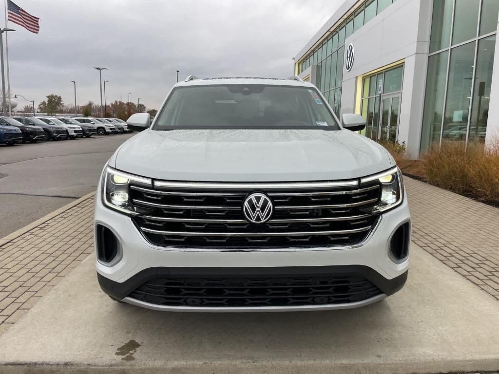 new 2026 Volkswagen Atlas car, priced at $48,741
