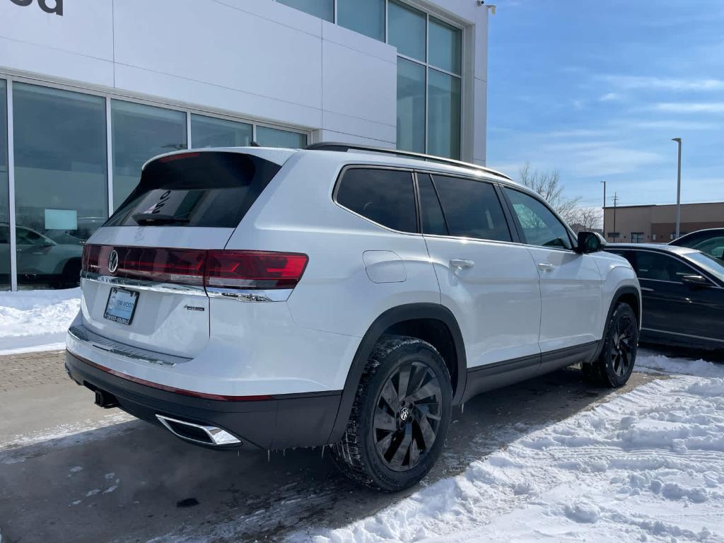 new 2026 Volkswagen Atlas car, priced at $45,006