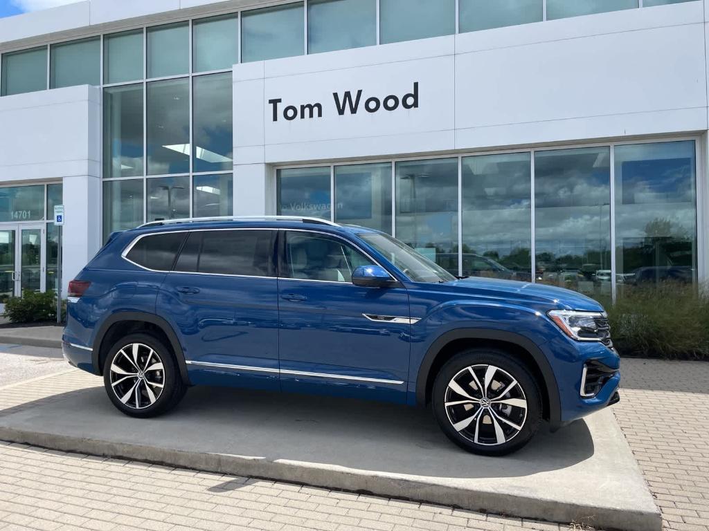 new 2026 Volkswagen Atlas car, priced at $52,292