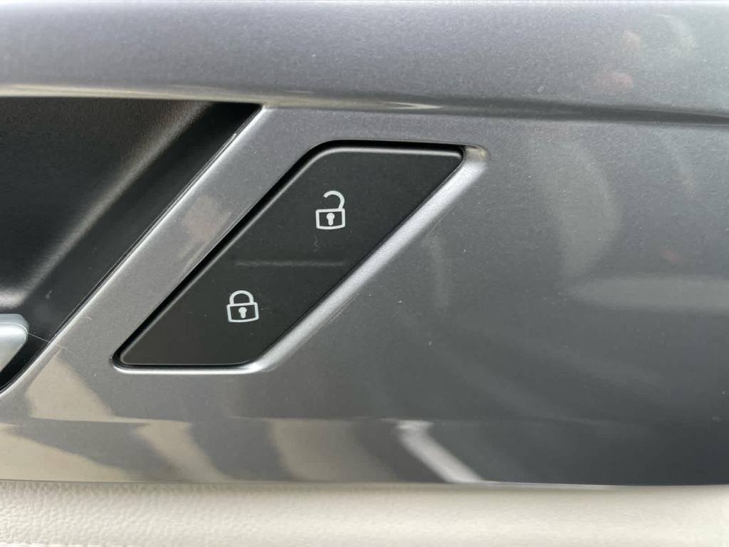 new 2026 Volkswagen Taos car, priced at $37,191