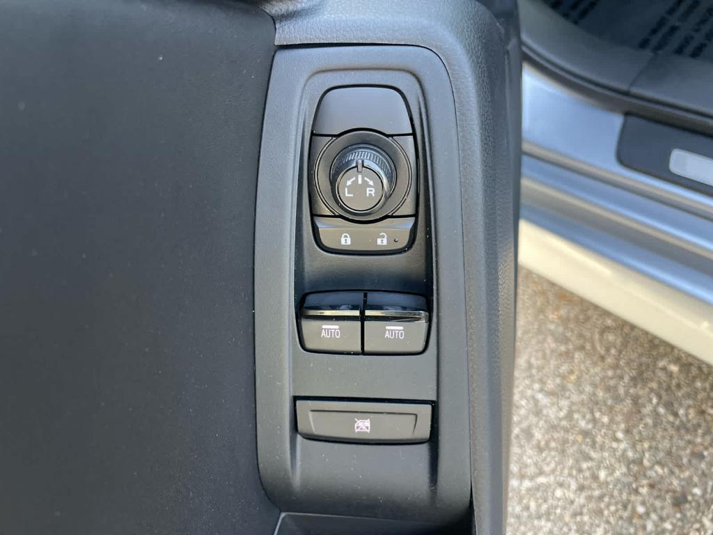 used 2023 Toyota GR86 car, priced at $27,891