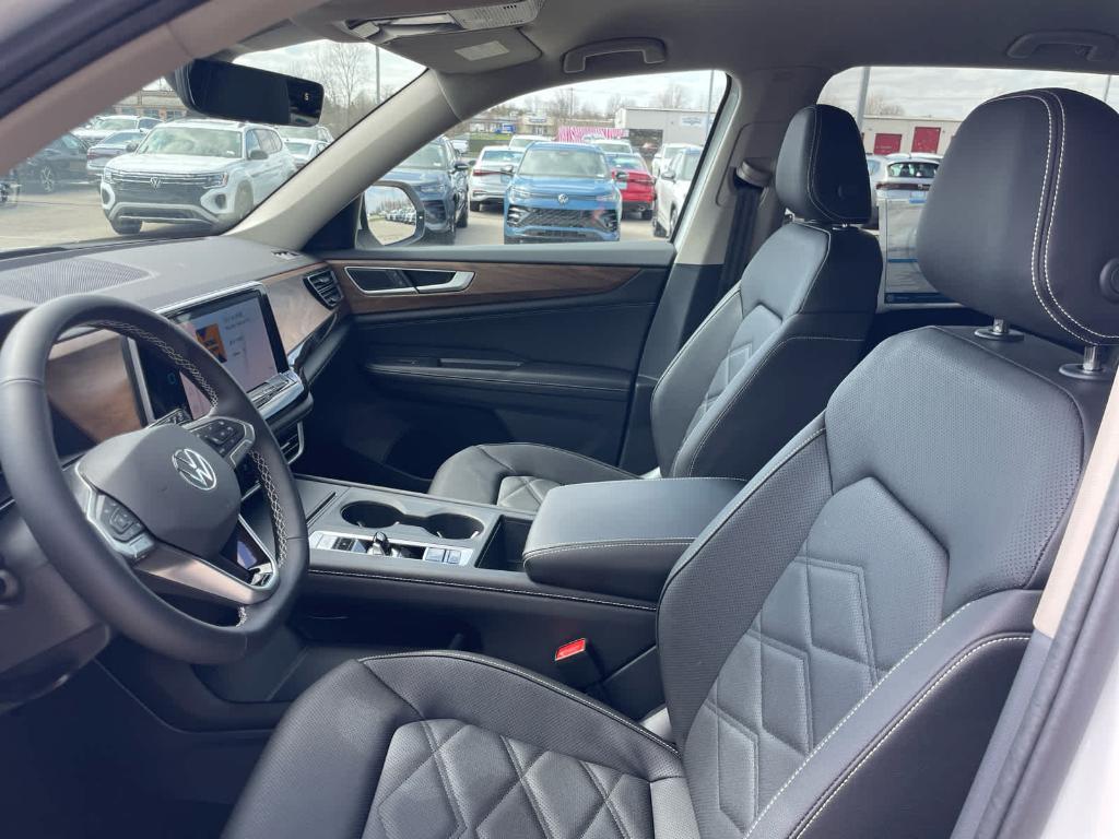 new 2026 Volkswagen Atlas car, priced at $43,146