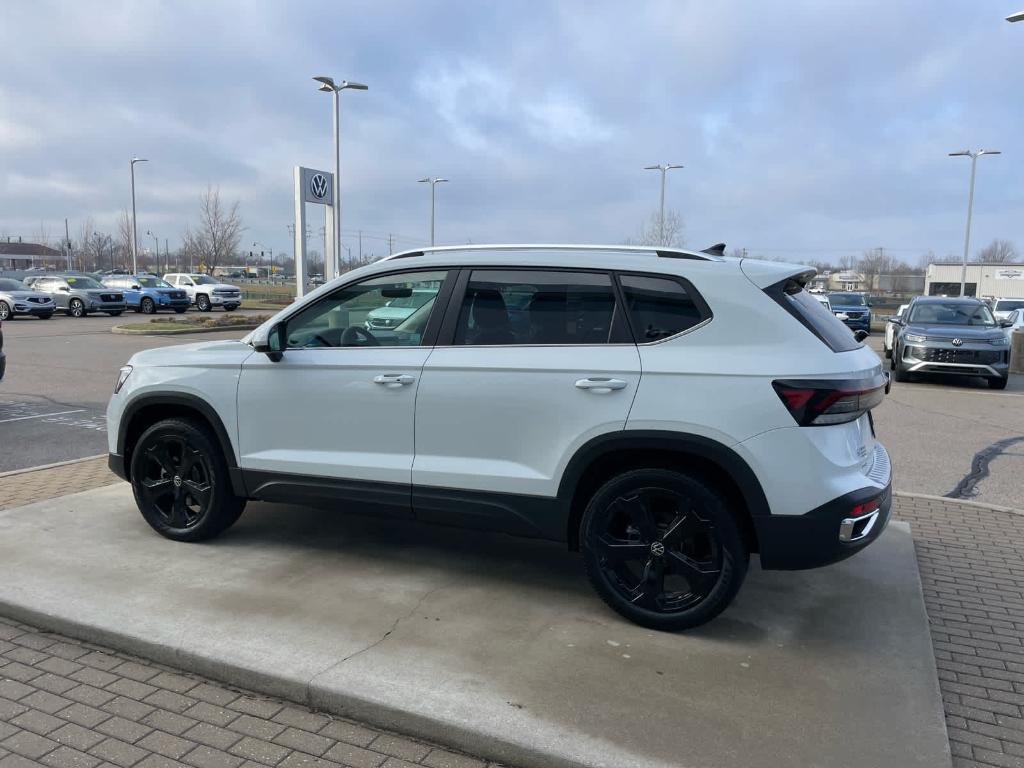 new 2026 Volkswagen Taos car, priced at $36,951