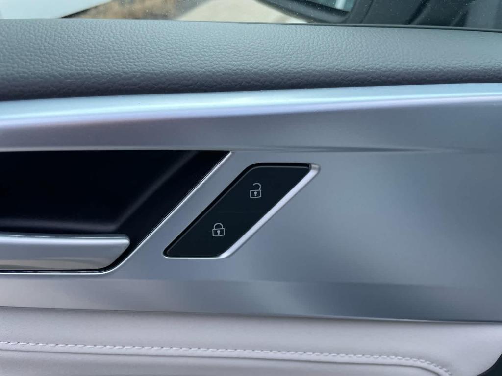 new 2026 Volkswagen Taos car, priced at $31,851