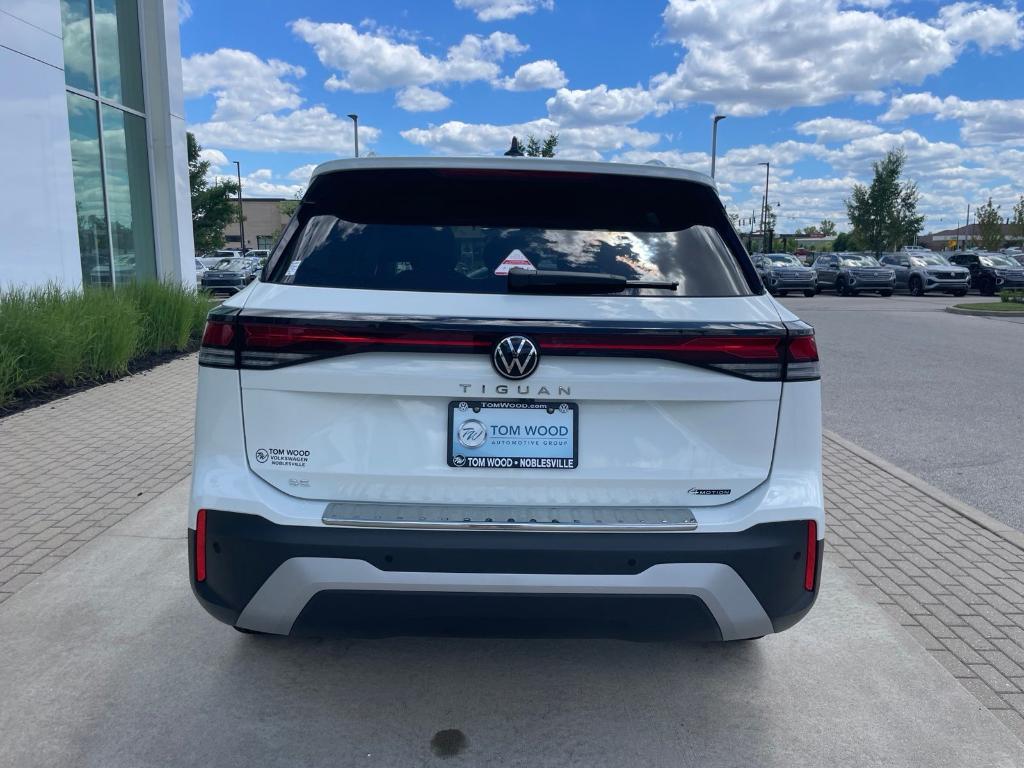 new 2026 Volkswagen Tiguan car, priced at $34,948