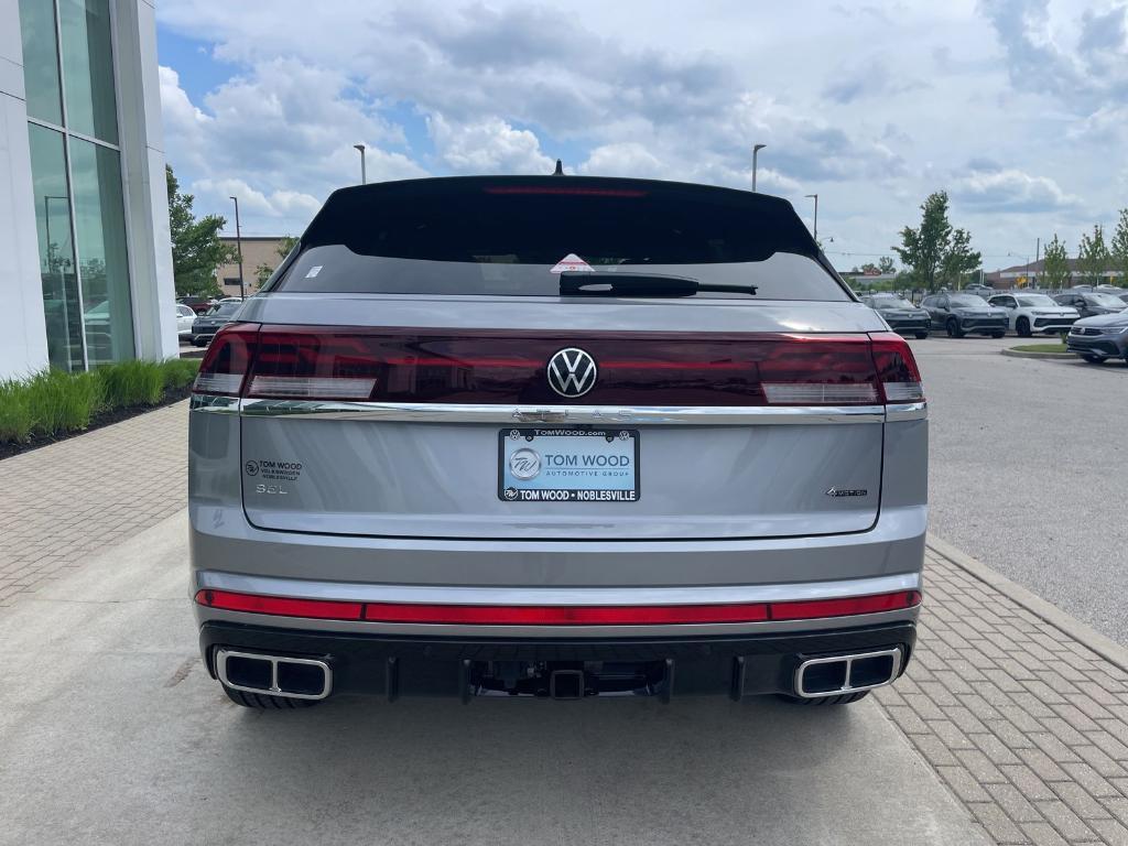 new 2026 Volkswagen Atlas Cross Sport car, priced at $52,451