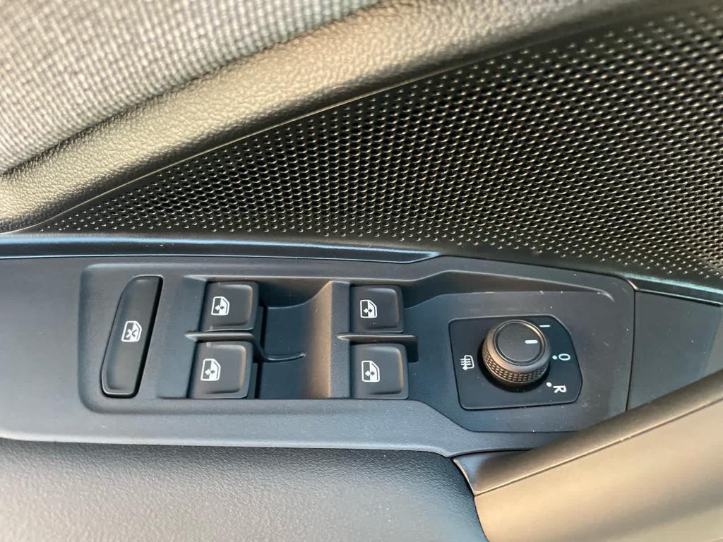new 2026 Volkswagen Tiguan car, priced at $29,342