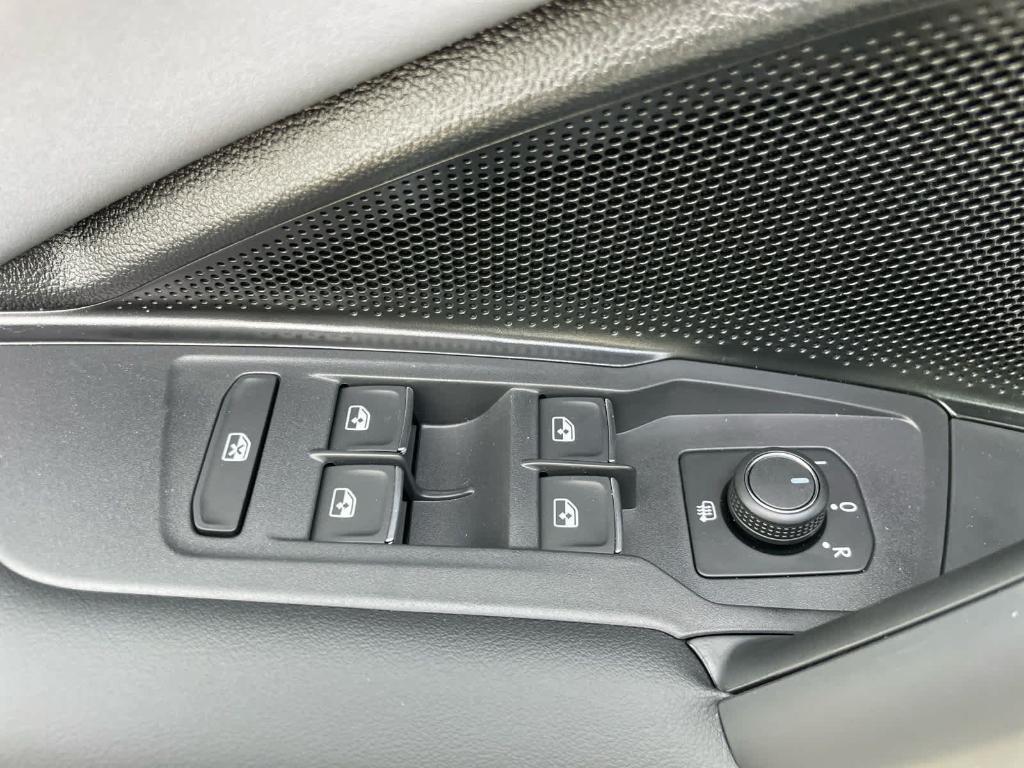 new 2026 Volkswagen Tiguan car, priced at $37,671