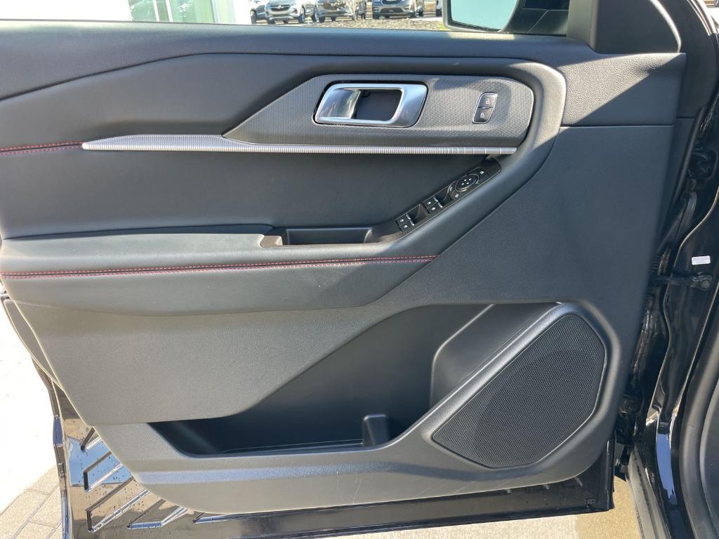 used 2025 Ford Explorer car, priced at $36,479