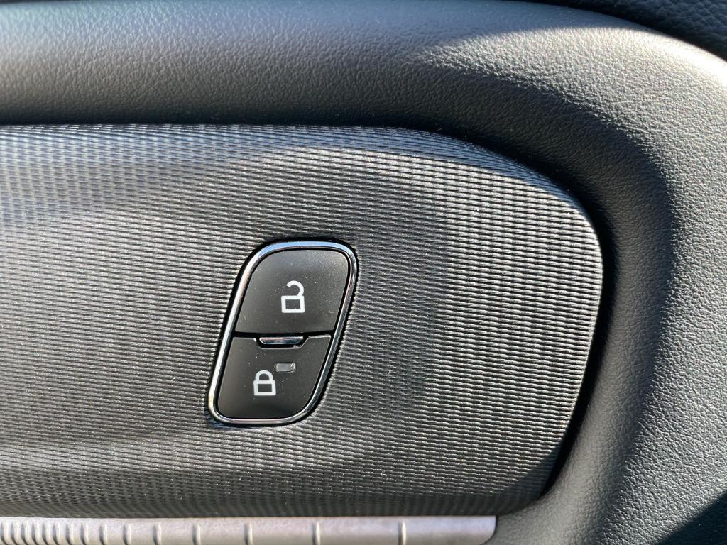 used 2025 Ford Explorer car, priced at $36,479