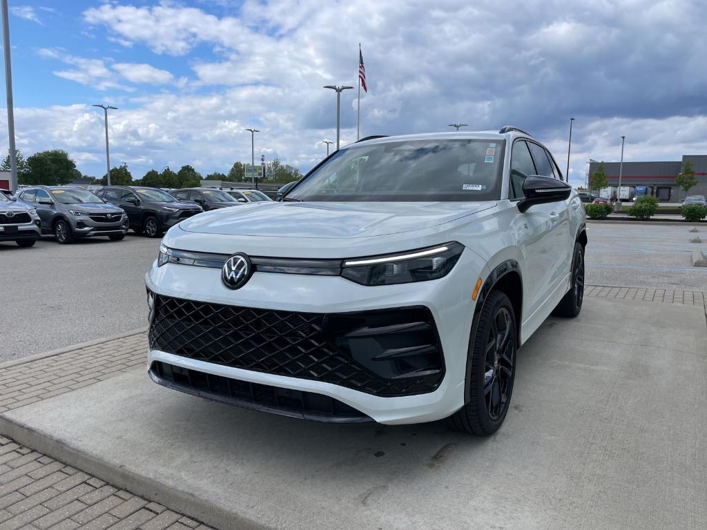 new 2026 Volkswagen Tiguan car, priced at $37,291