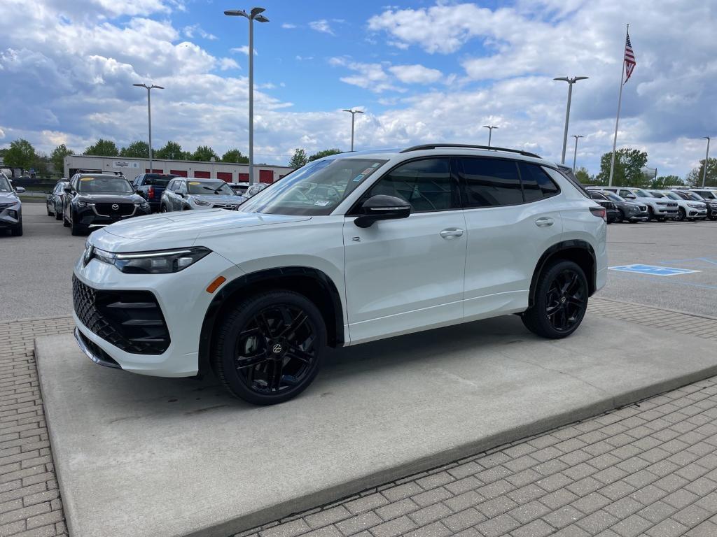 new 2026 Volkswagen Tiguan car, priced at $37,291