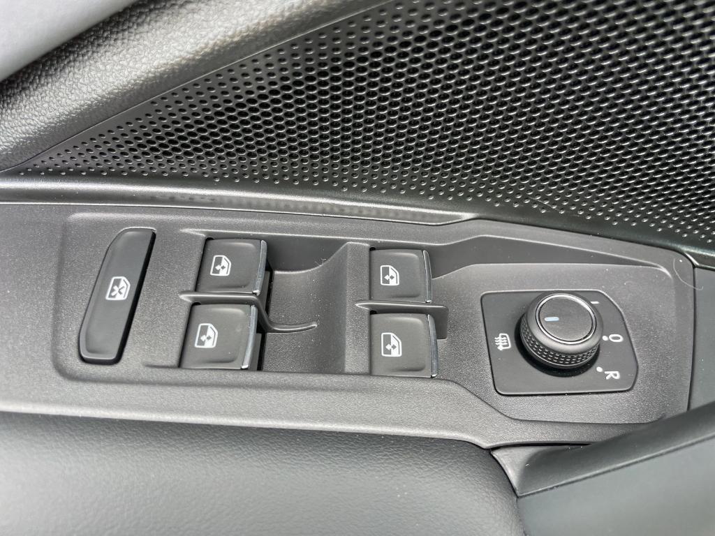 new 2026 Volkswagen Tiguan car, priced at $37,291