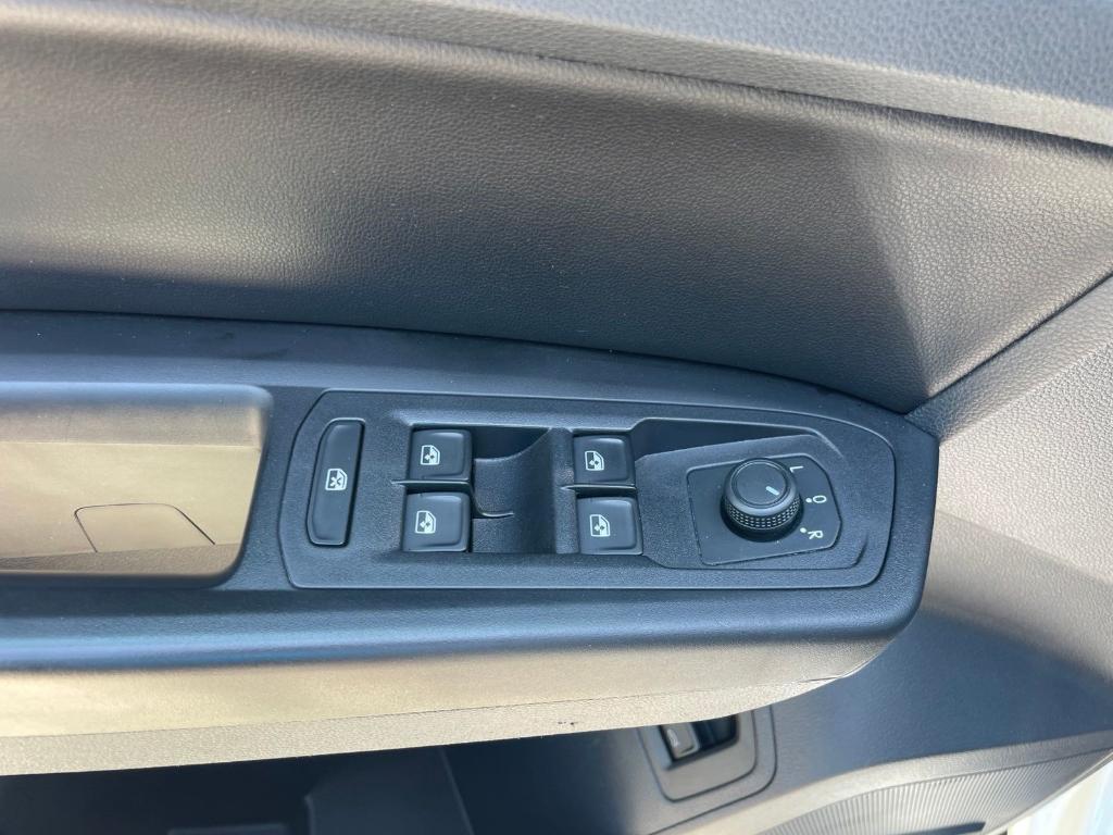 used 2020 Volkswagen Atlas Cross Sport car, priced at $18,590