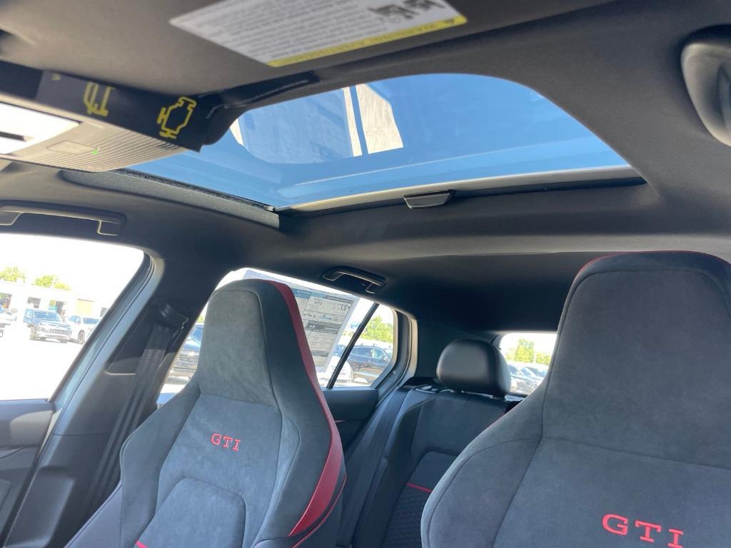 new 2026 Volkswagen Golf GTI car, priced at $38,092
