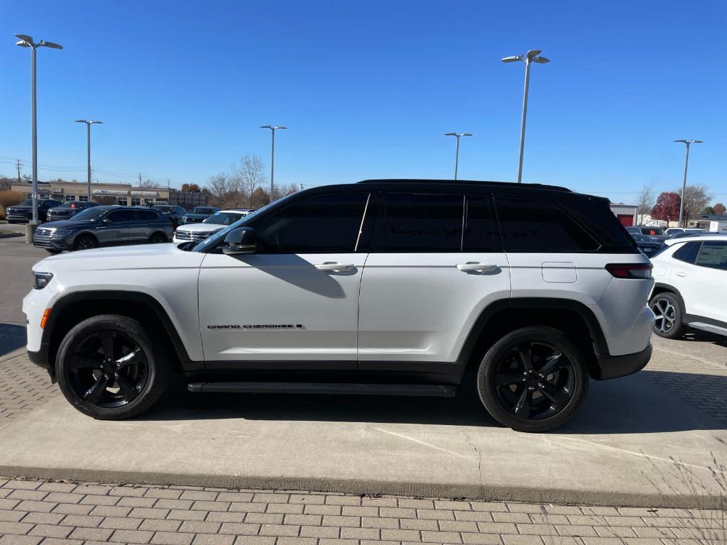 used 2023 Jeep Grand Cherokee car, priced at $29,828
