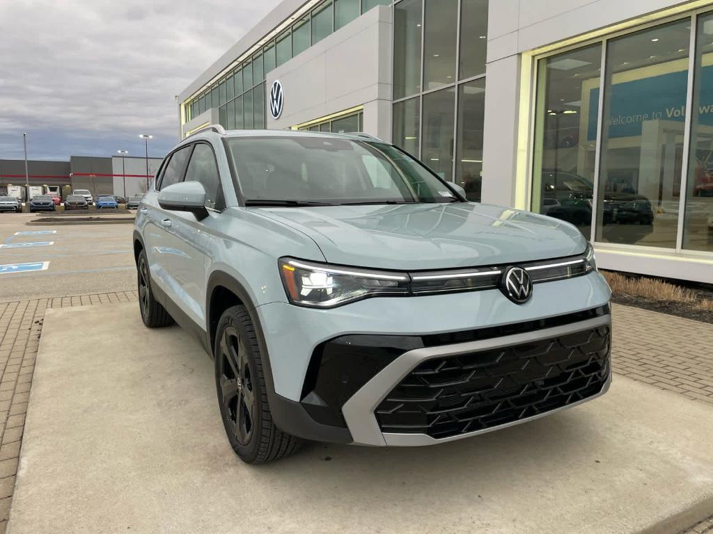 new 2026 Volkswagen Taos car, priced at $35,878