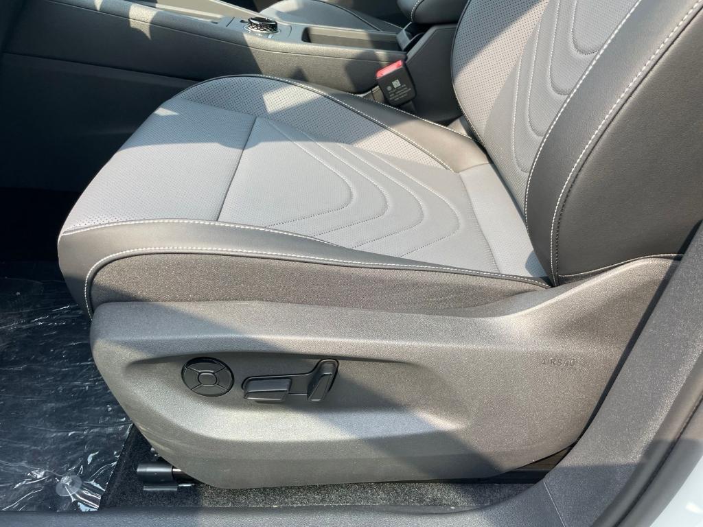 new 2026 Volkswagen Tiguan car, priced at $32,464