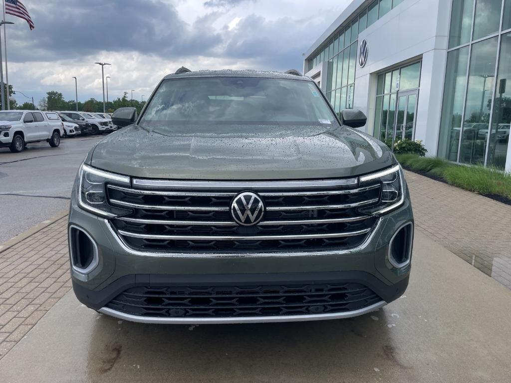 new 2026 Volkswagen Atlas car, priced at $45,199