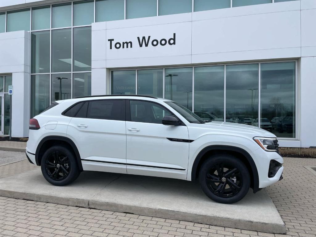 new 2026 Volkswagen Atlas Cross Sport car, priced at $50,681