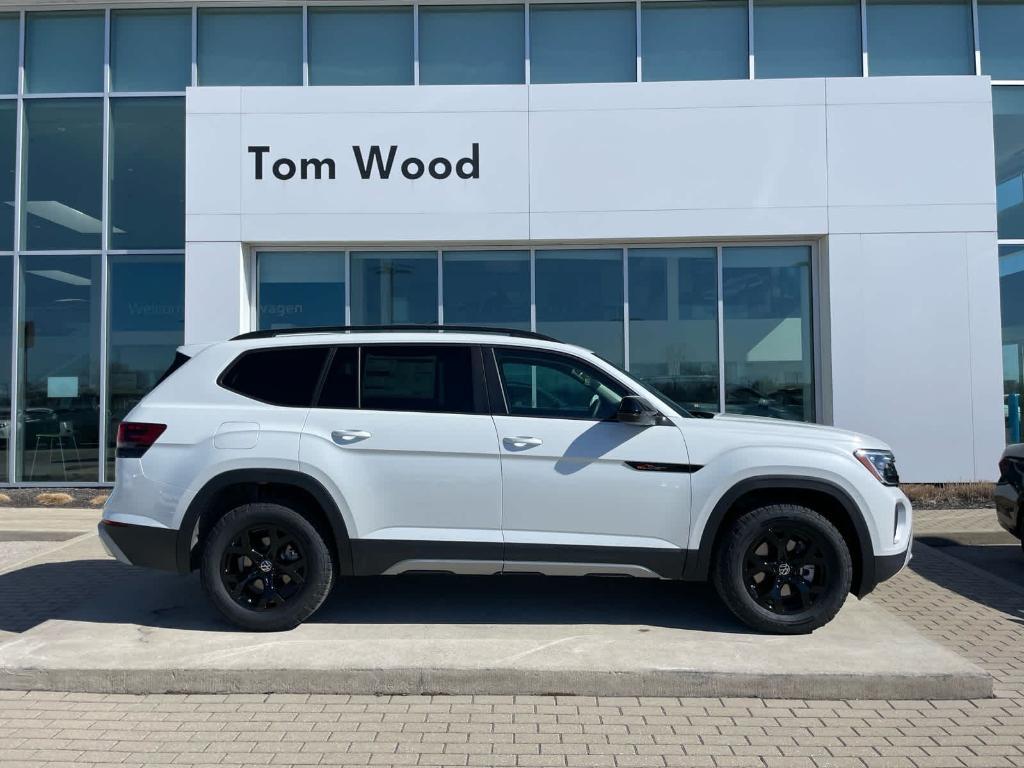 new 2026 Volkswagen Atlas car, priced at $48,193