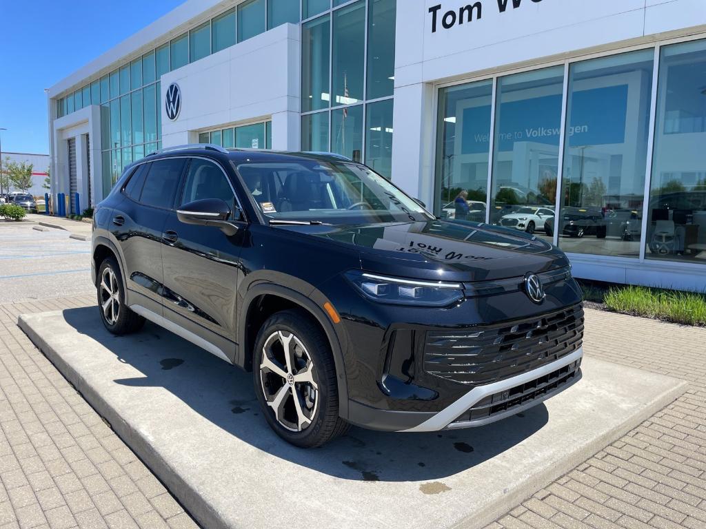 new 2026 Volkswagen Tiguan car, priced at $34,948